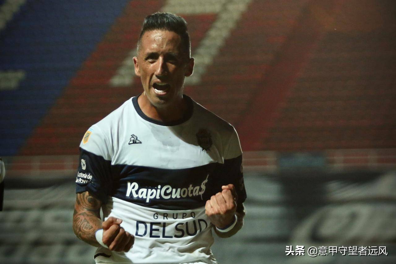 包含风云突变纽约尼克斯训练课后队长鼓劲，中超版图或重绘，细节曝光，身体对抗强度拉满的词条