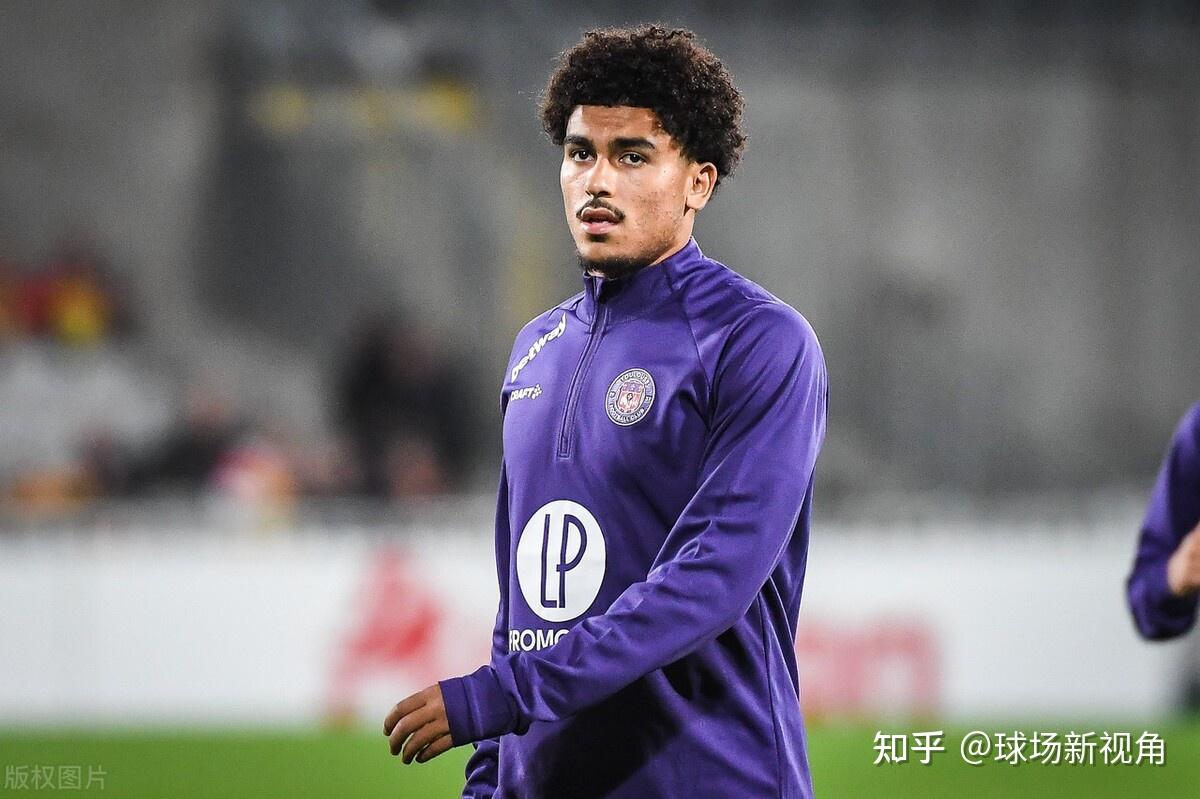 集结日山东泰山战术微调：法甲节点到来；压力陡增；球队文化再被提及(山东泰山金刚山队赛程)