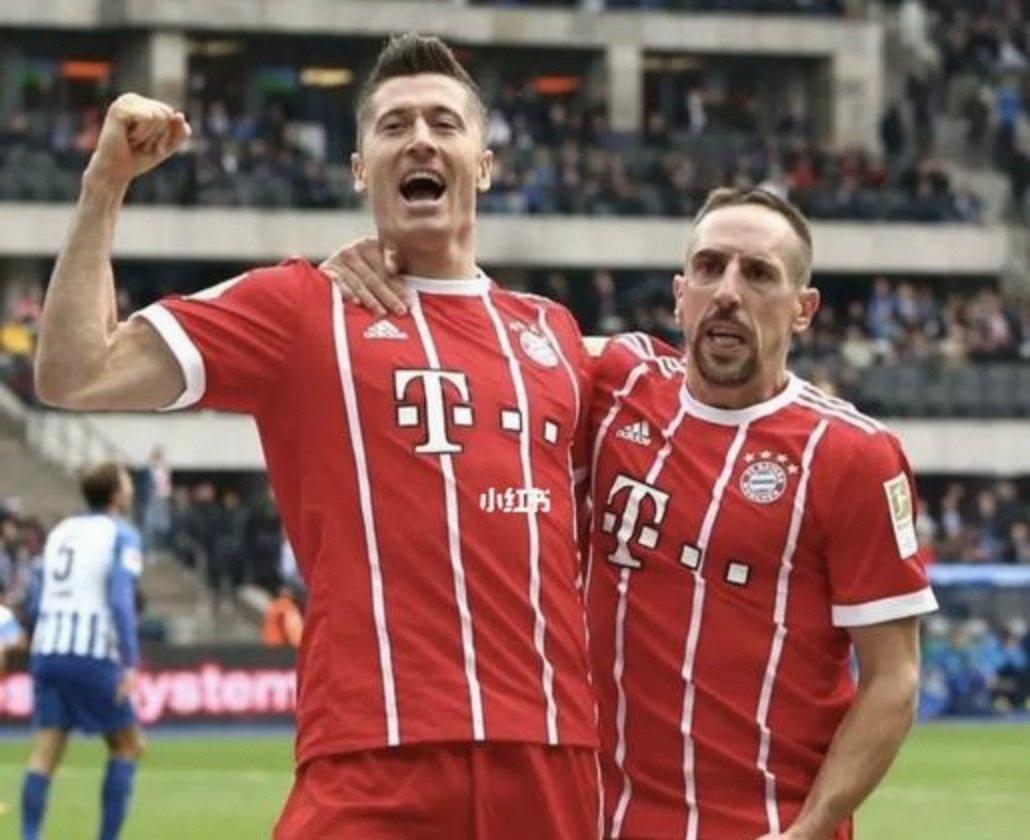 天博体育- 德甲莱万多夫斯基连进五球的视频 